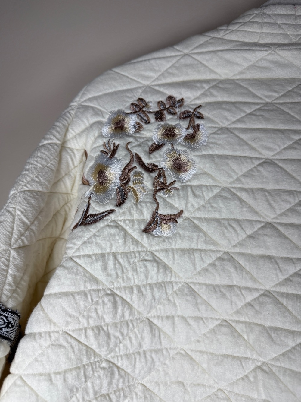 POL Cream Quilted Embroidered Jacket in Ivory Like New Bohemian Sz L - Picture 14 of 14